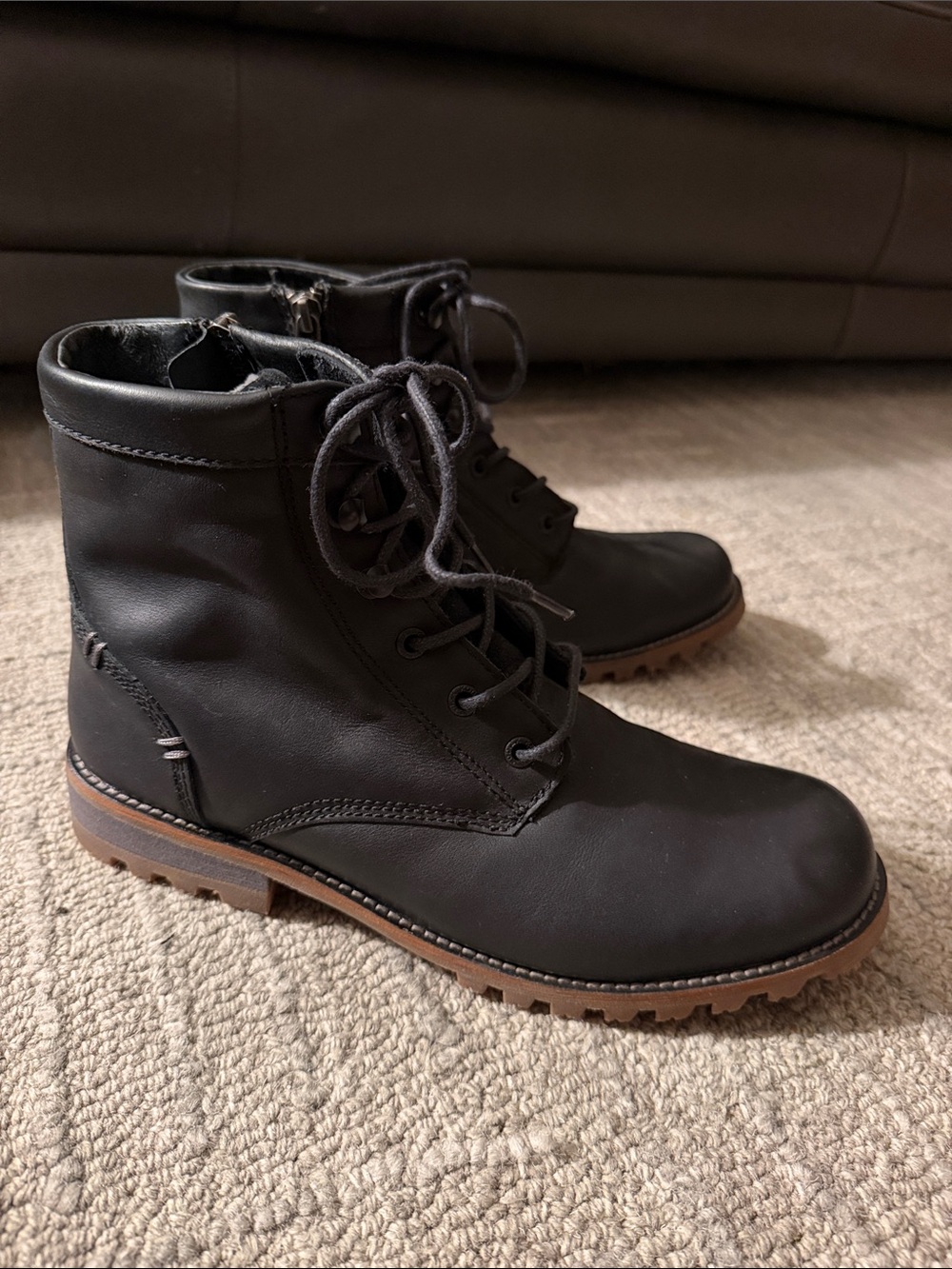 Kodiak Black Leather Lace-Up Work Boots